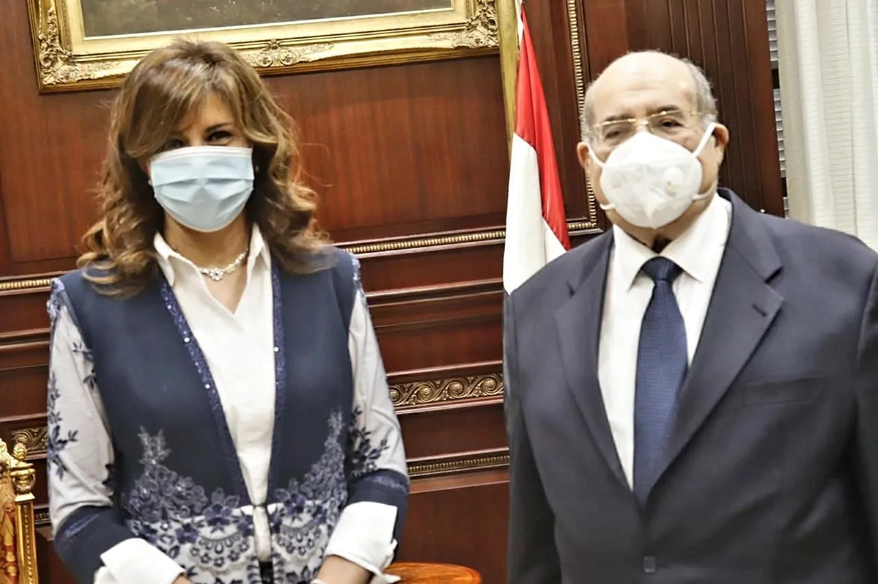 ماذا قالت وزيرة الهجرة لرئيس مجلس الشيوخ في أول لقاء تحت قبة البرلمان؟