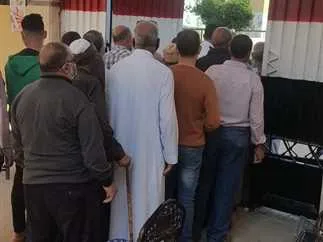 ظهرت على رئيس اللجنة أعراض كورونا.. تعرف على تفاصيل غلق لجنة انتخابية بدمياط