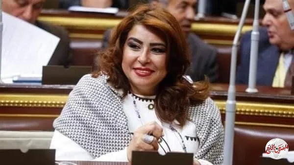 "صوت الغرباء".. غادة عجمي أبرز المدافعين عن حقوق المصريين في الخارج