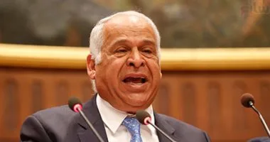 بعد عدم ترشحه للانتخابات .. فرج عامر يُنصب تركيزه في نادي سموحة بعروض جديدة