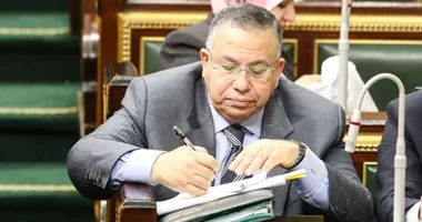 وكيل البرلمان يهنئ الرئيس السيسي والقوات المسلحة بـ"ذكرى أكتوبر": درع الوطن