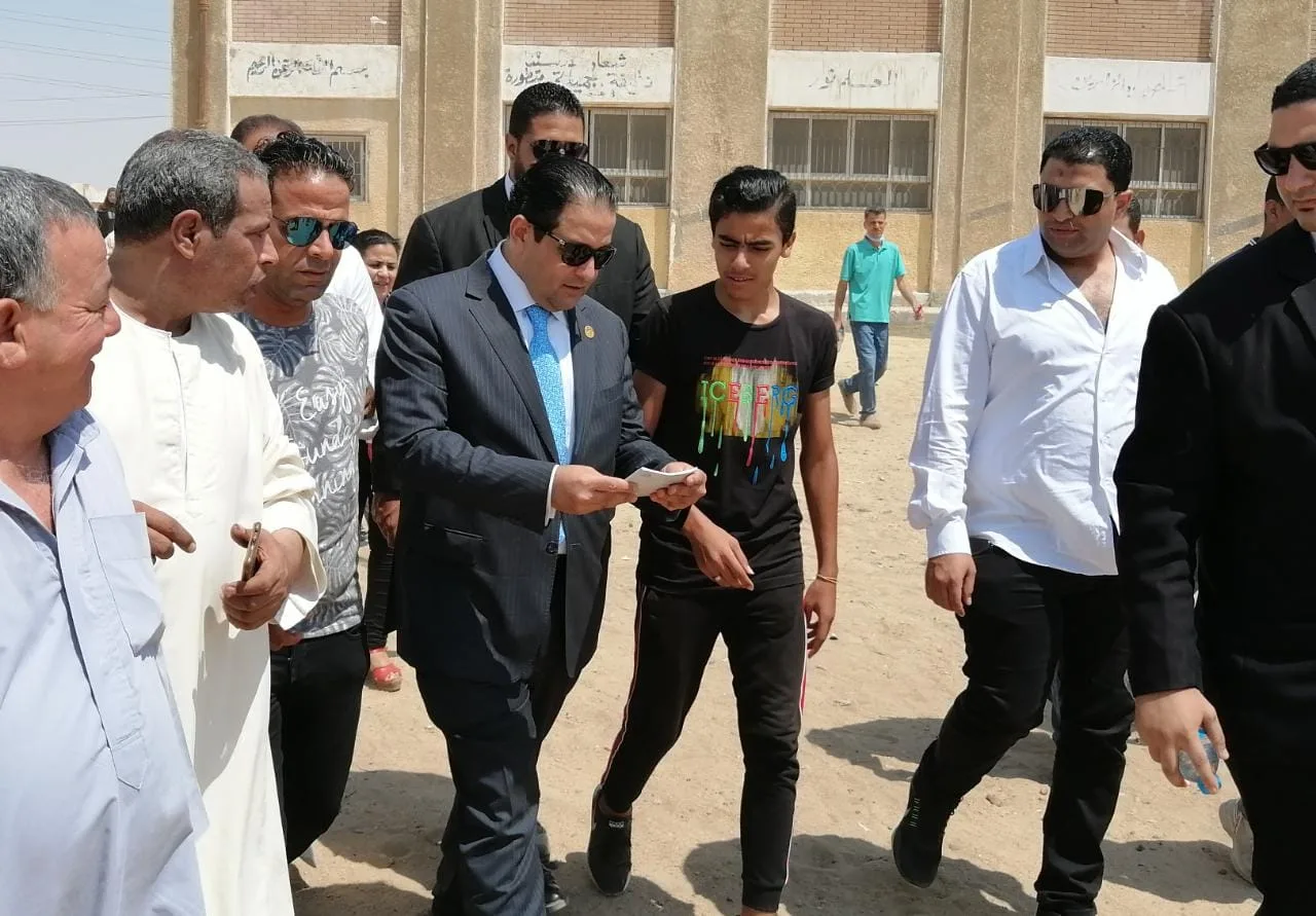 بـ"الزغاريد والهتافات".. أهالي الصف يستقبلون علاء عابد نائب رئيس حزب مستقبل وطن