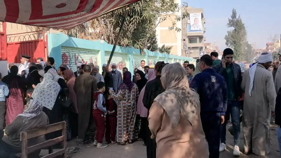 انتخابات مجلس النواب.. وفاة موظف أثناء مشاركته فى الإشراف باللجان في الدقهلية