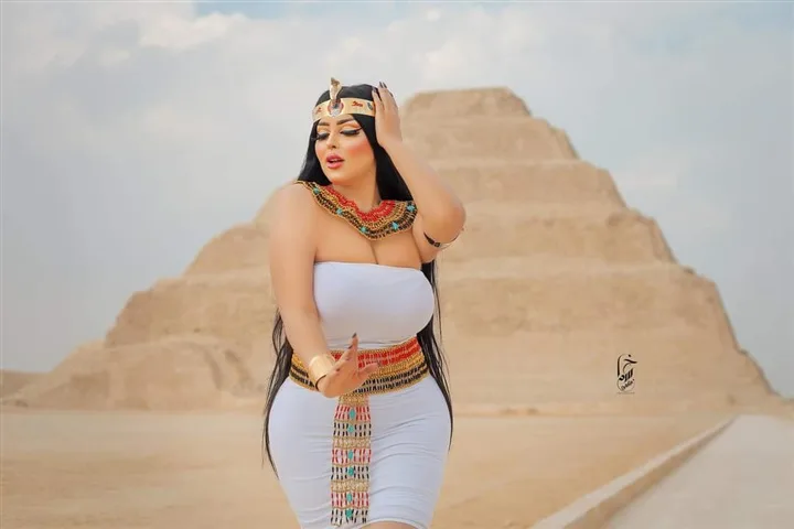 إجراء جديد من "الآثار" حول واقعة فتاة سقارة (تفاصيل)
