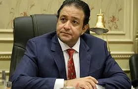‏علاء عابد ناعيًا "رئيس وزراء البحرين": فقدنا قيمة من قامات الأمة العربية