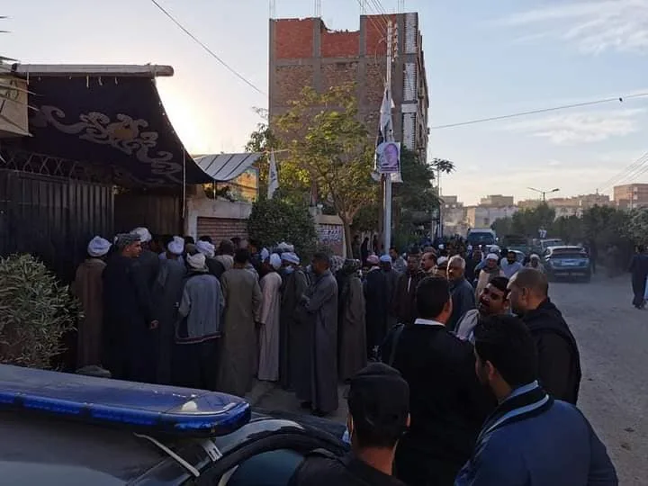 تزايد أعداد الناخبين في الساعات الأخيرة بلجان الإقتراع في انتخابات إعادة النواب بقنا