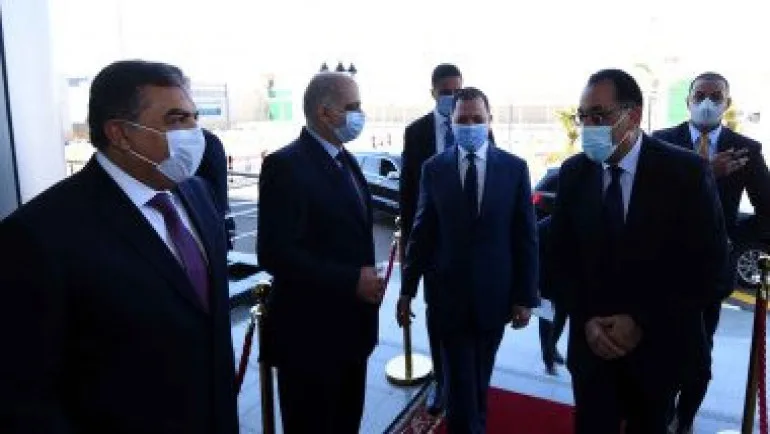 "عين سهرت تحرس في سبيل الله".. رئيس الوزراء مع رجال الشرطة اليوم لهذا السبب