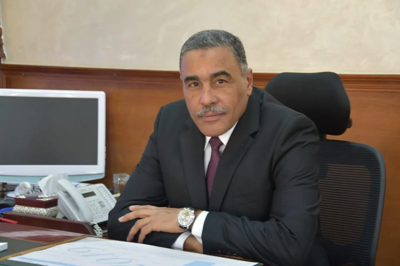 مصر معاكم..."محافظ مطروح" : فرص عمل للمصريين العائدين من ليبيا في مشروعات متنوعة