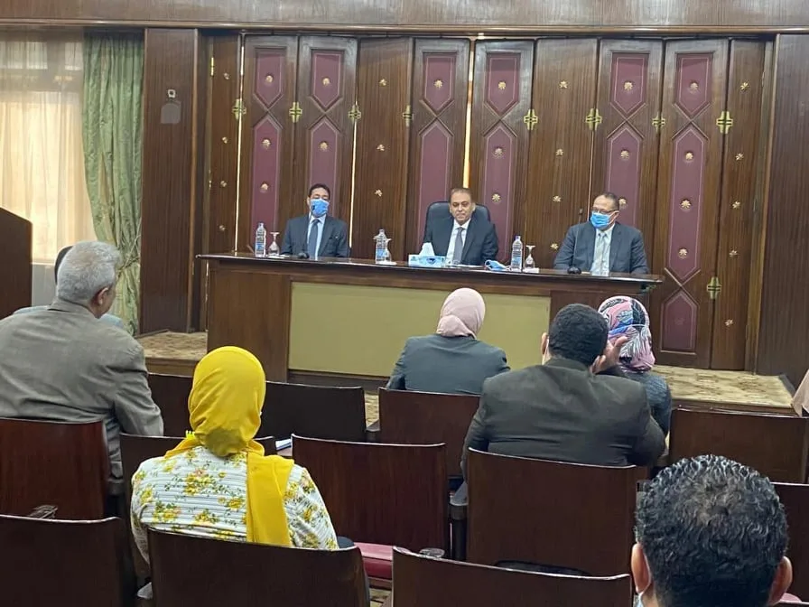 عايز مكافأة مالية يبقي تشتغل.. معايير حكومية جديدة