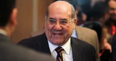بعد انتخابه رئيسًا لمجلس الشيوخ .. هل يستقيل المستشار عبد الوهاب عبد الرازق من مستقبل وطن؟