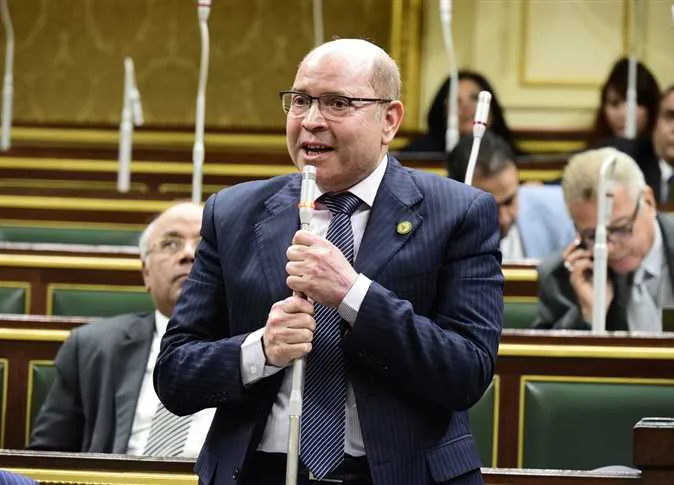 النائب أحمد سميح يعتذر عن الترشح لانتخابات البرلمان: خدمت المواطنين لمدة ٢٠ سنة