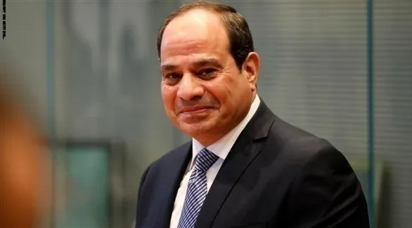 الرئيس يعزل مستشارا ويحيل آخر للمعاش ويفصل معاون نيابة من عمله