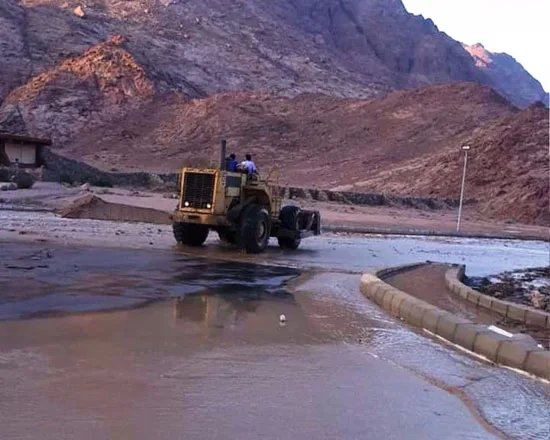 للمرة الثالثة على التوالي.. أمطار غزيرة وسيول تضرب سانت كاترين