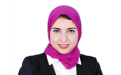 إيمان الشعراوي.. تبحث الأزمة السياسية في كوت ديفوار في دراستها الحديثة