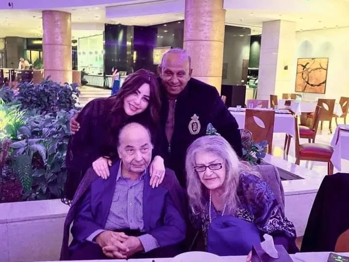 الأرض تُودع رجل الصناعة والبرلمان.. وفاة محمد فريد خميس بعد صراع مع المرض