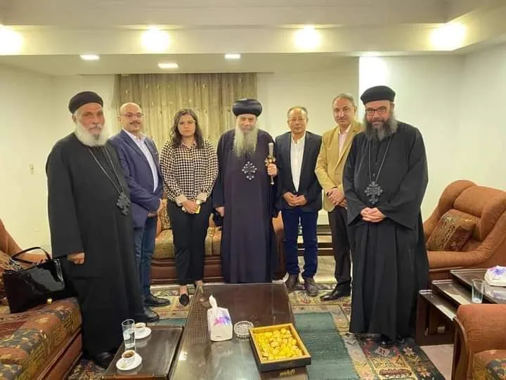 الصلح خير.. البابا تواضروس وبرلمانيان يُنهيان قضية كتاب "مقتل الأنبا أبيفانيوس"