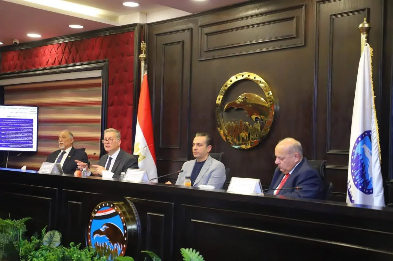 بحضور قيادات الحزب.. “مستقبل وطن” يستضيف وزير البترول و الثروة المعدنية لعرض استراتيجية الوزارة خلال الفترة المقبلة