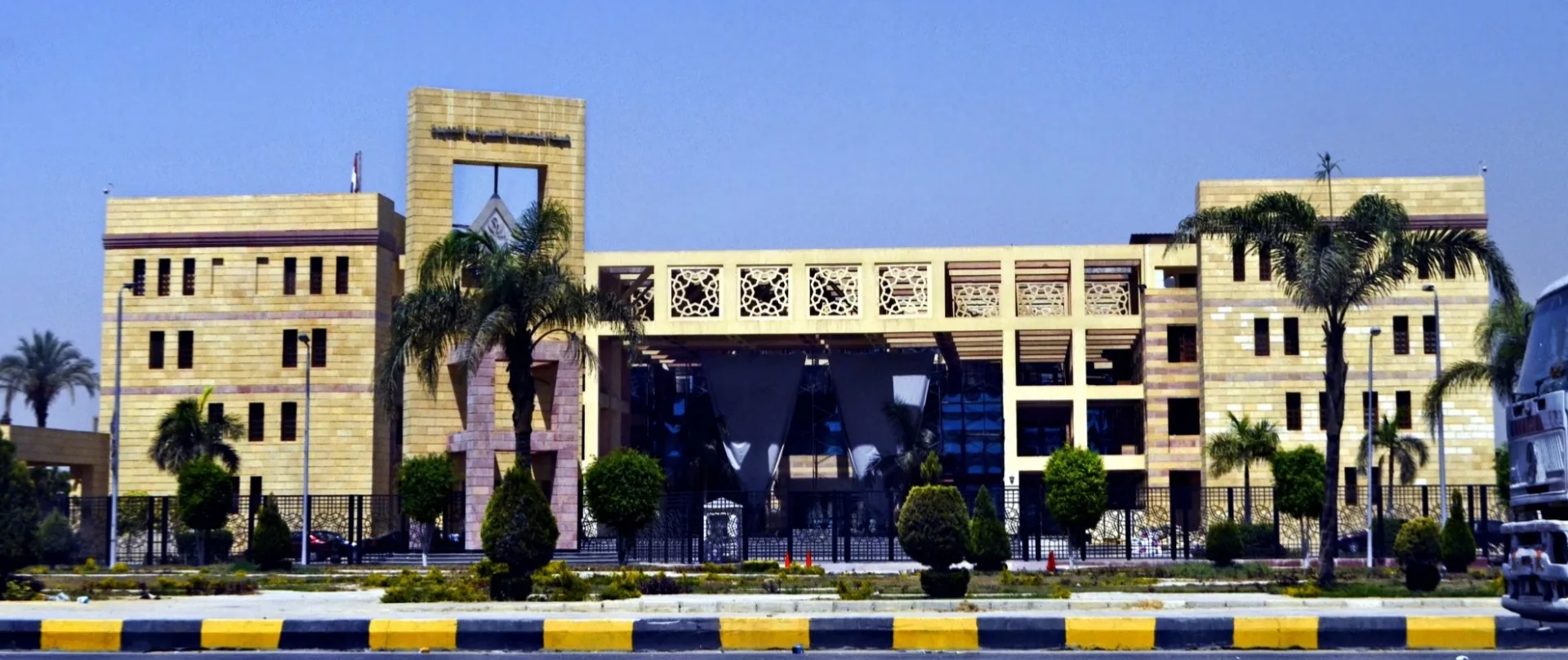 "إعرف المطلوب".. المجتمعات العمرانية تعلن الخطوات الخمسة لتوصيل المرافق