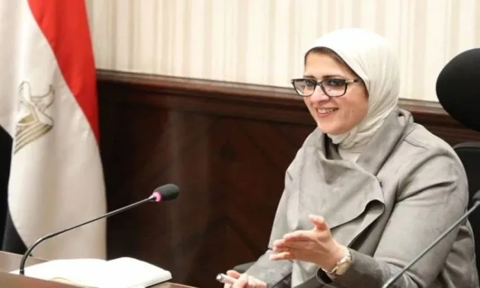 "المدارس ملهاش علاقة".. وزيرة الصحة تكشف أسباب زيادة إصابات كورونا