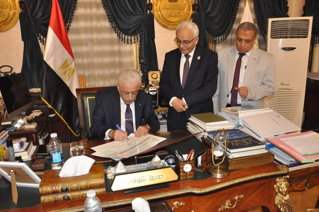 بنسبة نجاح 93%..وزير التعليم يعتمد نتيجة الدور الثاني للثانوية العامة
