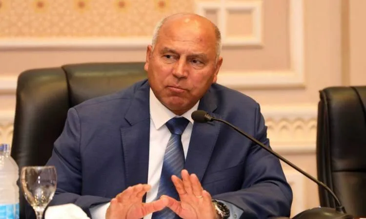 وزير النقل: خطة لتطوير السكك الحديد بتكلفة 55مليار جنيه ونقل 1.5مليون راكب في 2024"التفاصيل"