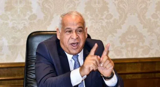 ملعون أبو السياسة.. فرج عامر يلتقط أول صورة بعد رفضه للترشح في انتخابات البرلمان