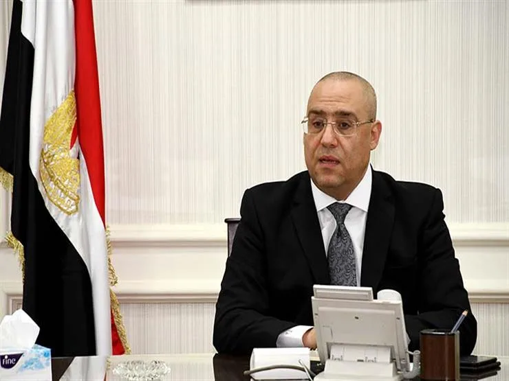 مد ساعات العمل بالمراكز التكنولوجية لخدمة المواطنين حتى الساعة الخامسة مساءًا