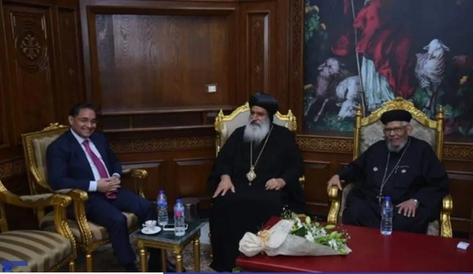 النائب عبد الرحيم علي يهنئ المسيحيين بعيد العذراء بمطرانية الأقباط الأرثوذكس