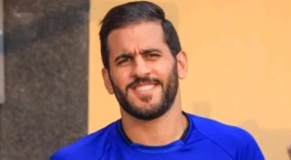 " كان ماشي عكسي".. مروان محسن يبرر إصابة موظف