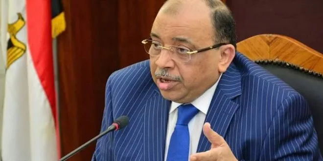 المرآة تصدرت المشهد .. وزير التنمية المحلية يشيد بمشاركة المواطنين في اليوم الأول من الانتخابات