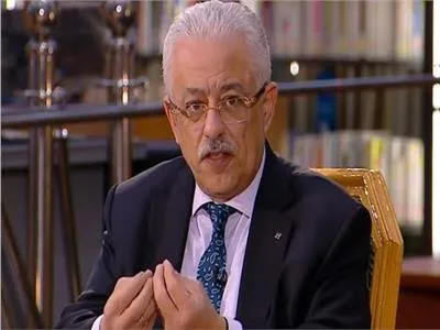 "اللي قلقان يحول ابنه منازل".. وزير التعليم: الدولة جاهزة لكل السيناريوهات