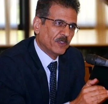 الحكومة توفر "جروبات" إلكترونية للتواصل مع المصريين في الخارج لهذه الأسباب