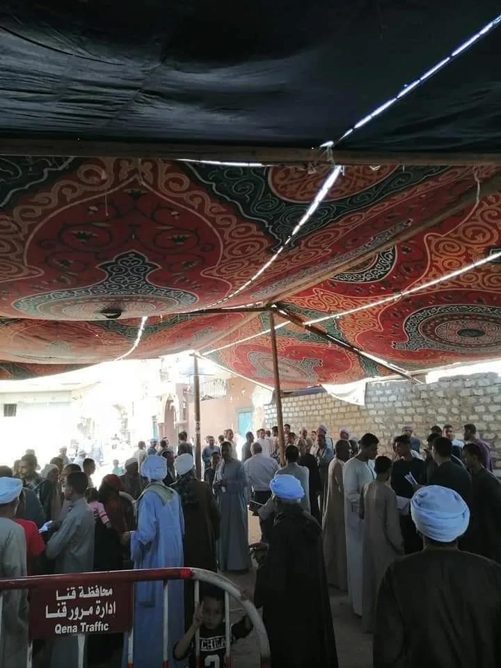 تذليل العقبات .. نائب محافظ الجيزة يتفقد لجان انتخابات مجلس النواب