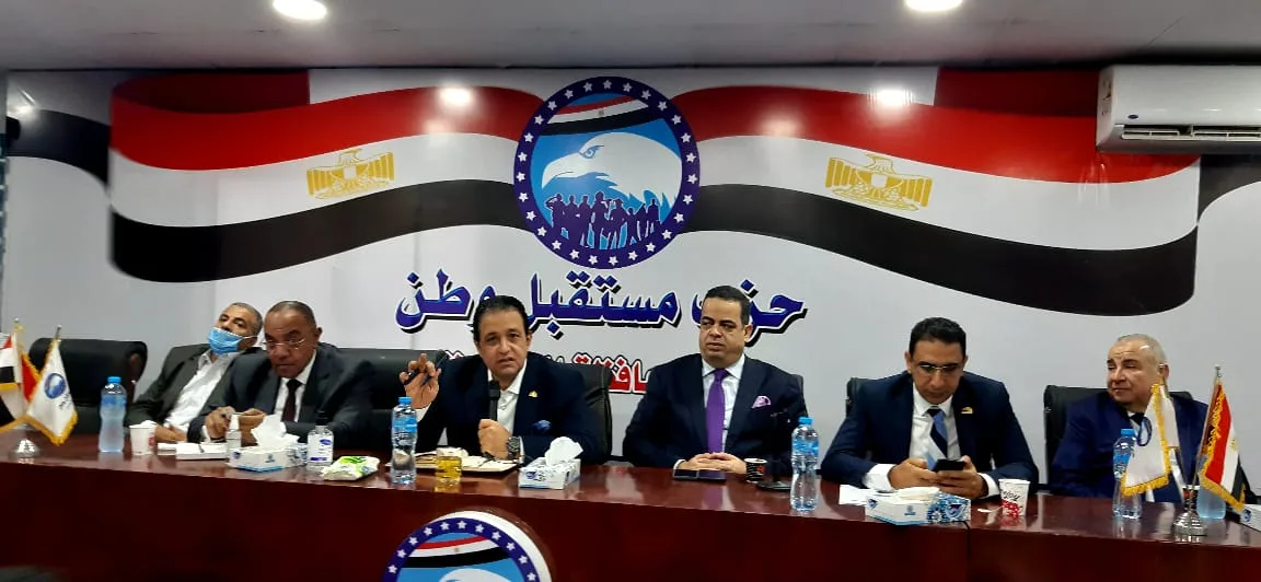 هدية الرئيس.. مستقبل وطن يواصل تطوير بيوت المصريين التزاما بمبادرات القيادة السياسية
